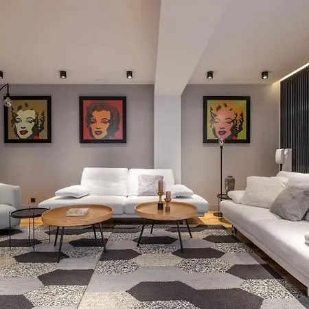 Vila Luxurious House In An Exclusive Complex, Mount View *