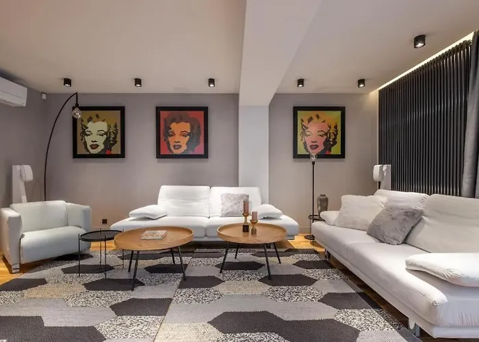 别墅 Luxurious House In An Exclusive Complex, Mount View *