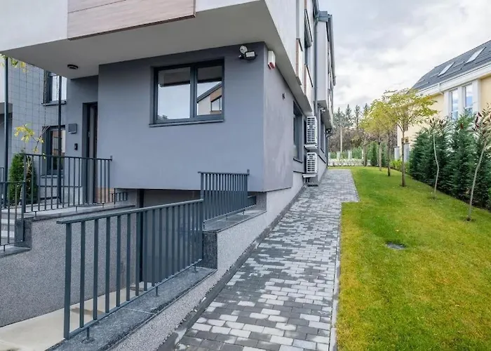 Luxurious House In An Exclusive Complex, Mount View 别墅