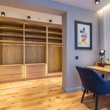 Luxurious House In An Exclusive Complex, Mount View וילה