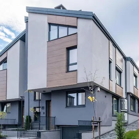 Luxurious House In An Exclusive Complex, Mount View Villa Sofia