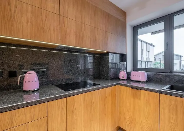 Villa Luxurious House In An Exclusive Complex, Mount View *