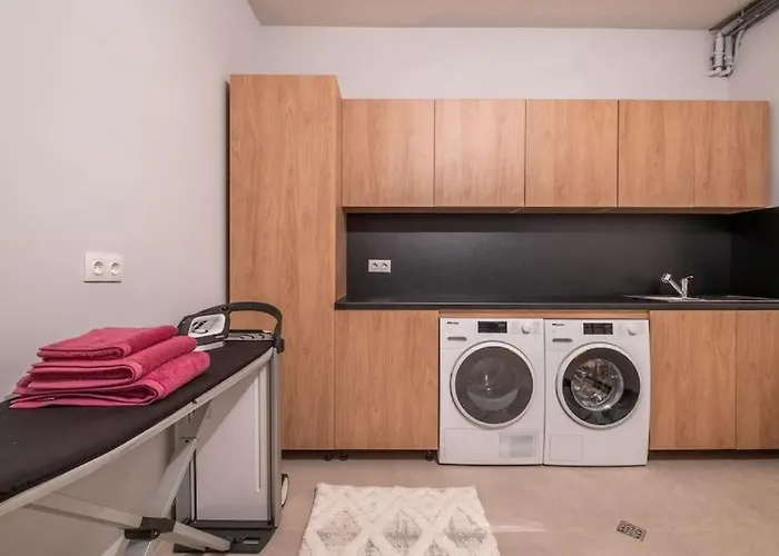 Luxurious House In An Exclusive Complex, Mount View * Sofia